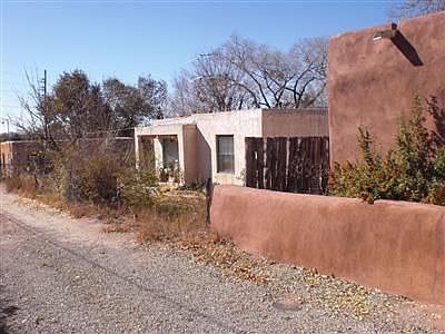 2nd image of 313 Rosario Blvd
