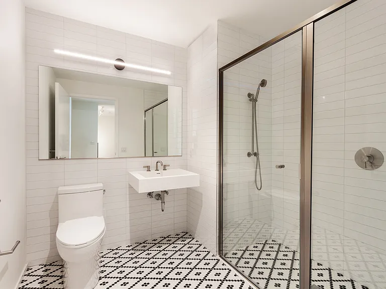 955 Sterling Pl #701 — Photo 4