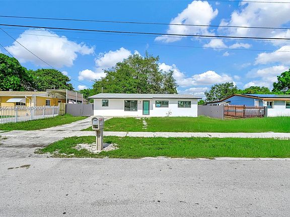 4th image of 17231 NW 47th Ct