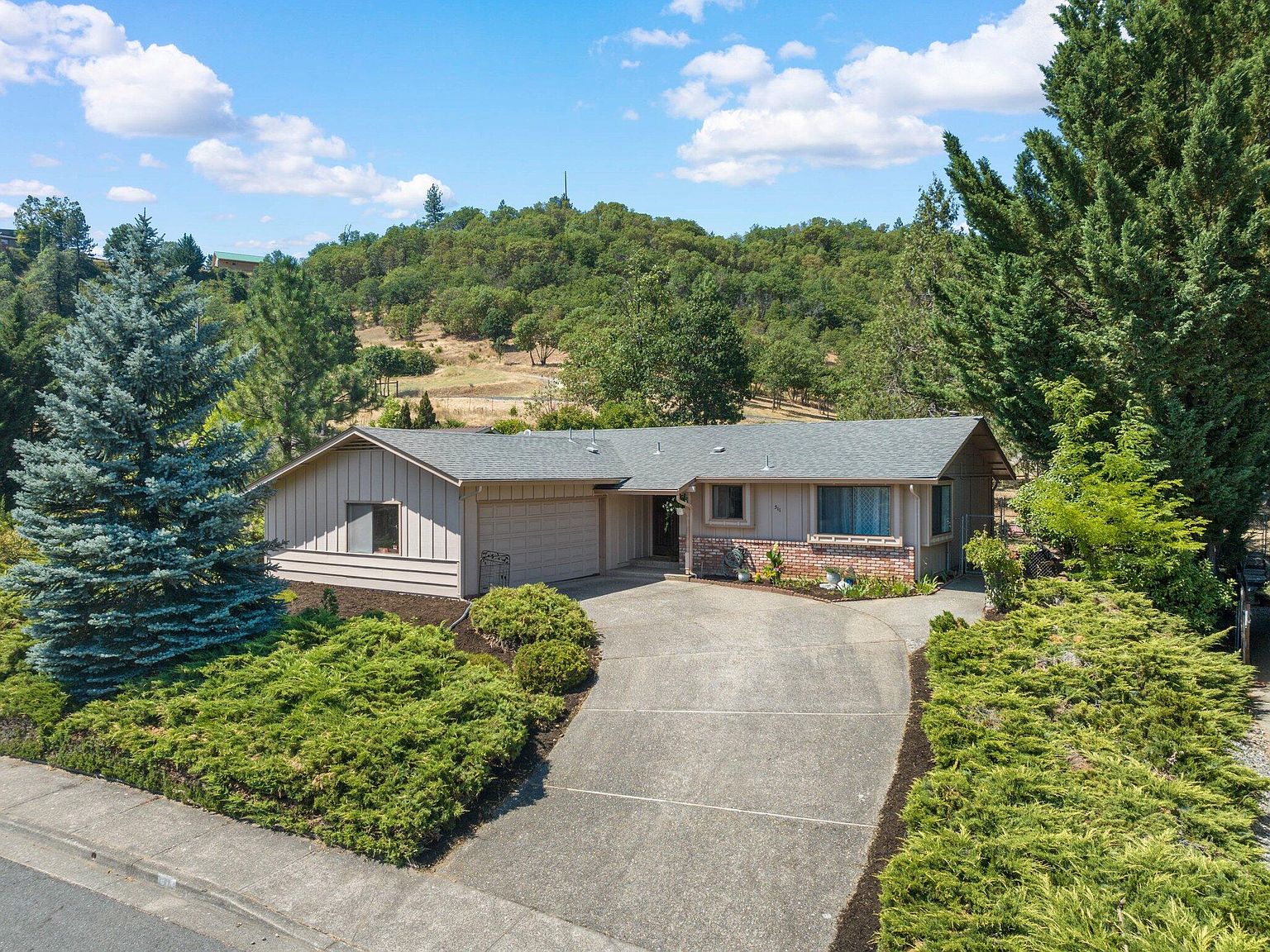 511 Gold Ter, Rogue River, OR 97537 MLS 220168368 Zillow