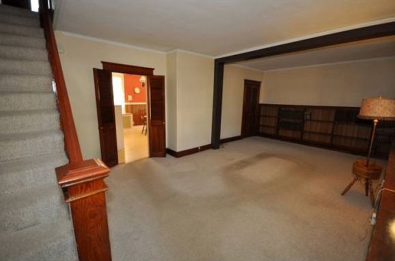 5th image of 419 Dennett St