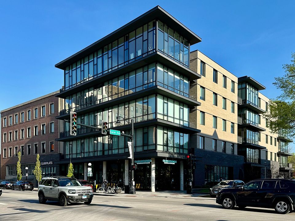 1st image of 147 N Euclid Ave #404