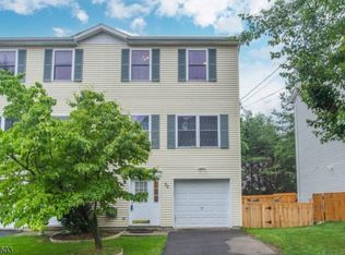 30 Pawnee Ave, Rockaway, NJ 07866
