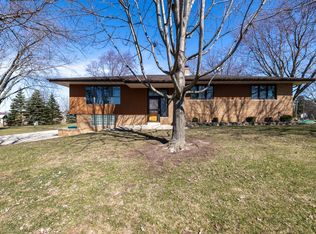 W174N9886 Wendy Ln, Germantown, WI 53022