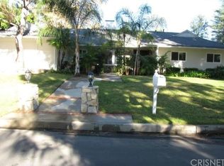 19427 Superior St, Northridge, CA 91324