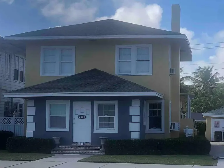 2311 S Dixie Hwy #4 — Photo 16