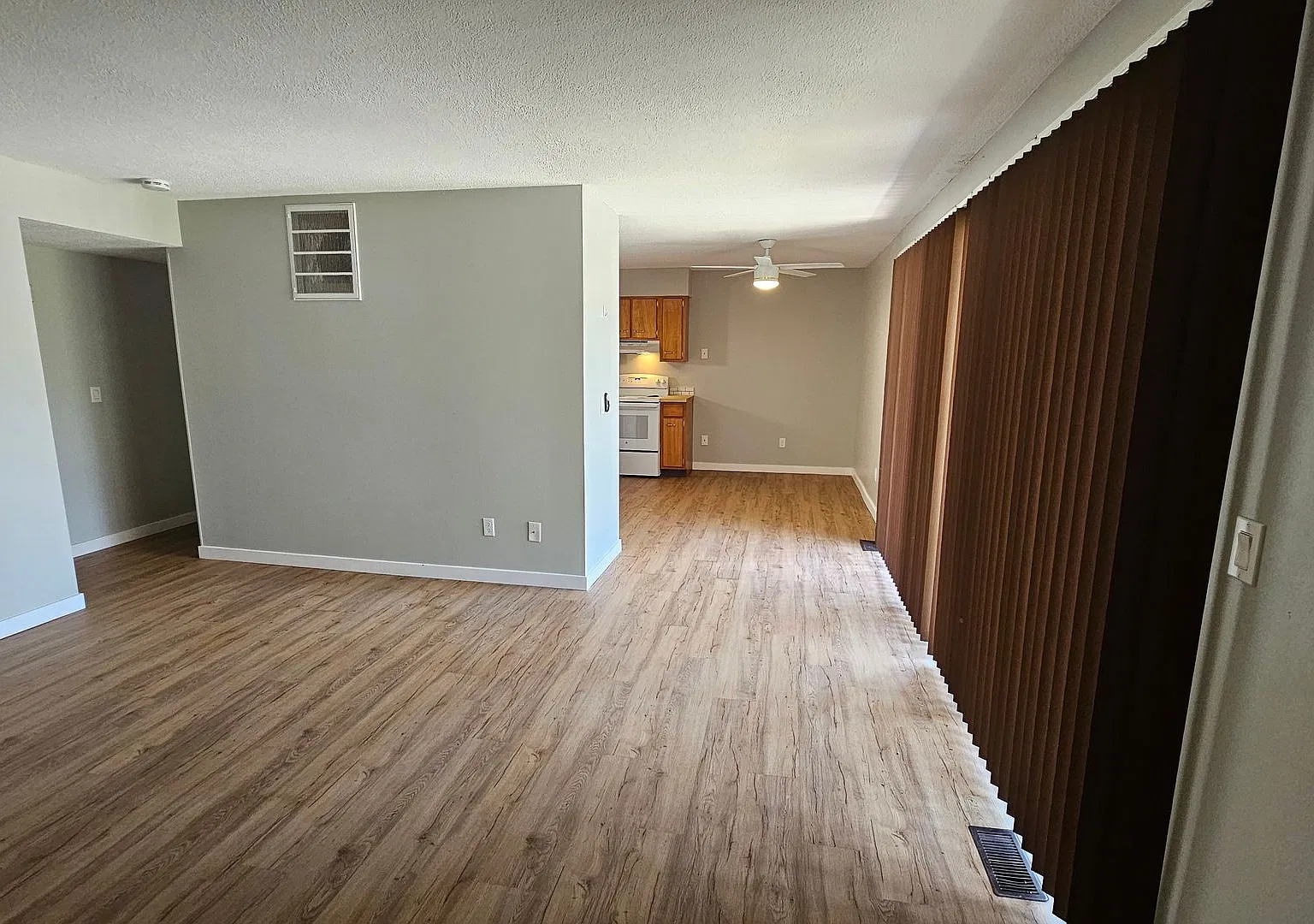 374 Ranchwood Apts — Photo 3