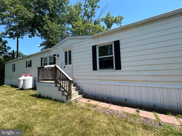 118 Raymond Ln #118, Middletown, PA 17057