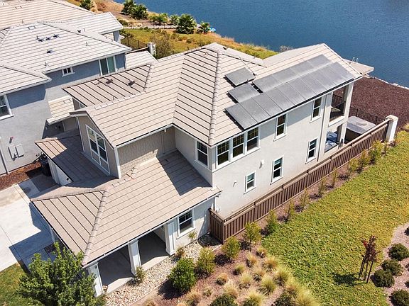 3rd image of 18106 Clementine Ct