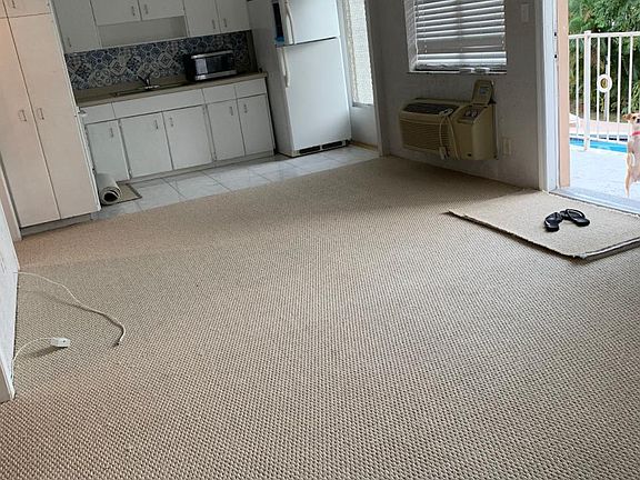 2nd image of 501 SE 6th Ave APT 202