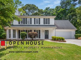 2245 Huntington Dr, Loganville, GA 30052