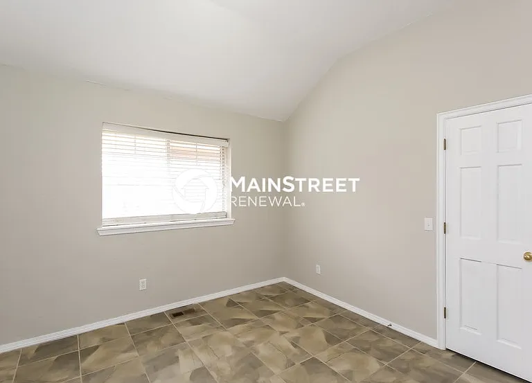 19808 Harness Ct — Photo 12