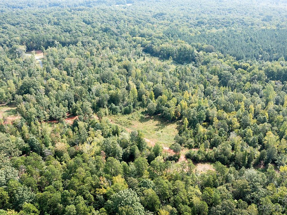 2nd image of 6635 Old Settlers Rd