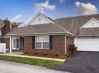 8206 Eagle Creek Dr, Lyndon, KY 40222