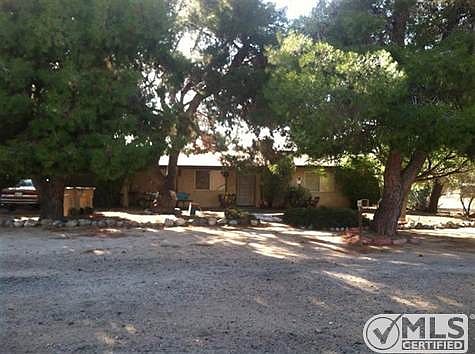 Front view of home.
