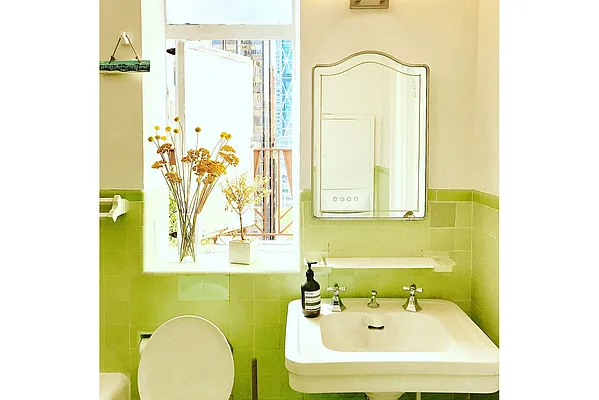 Rented by Warburg | media 3