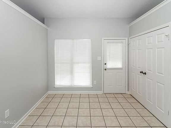 5th image of 7260 Dunbarton Dr