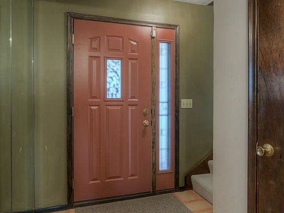 3rd image of 603 Jinings Dr