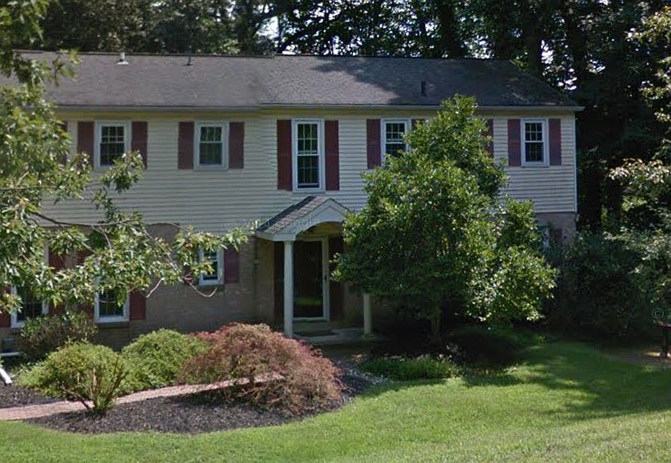 2nd image of 686 Limehouse Rd
