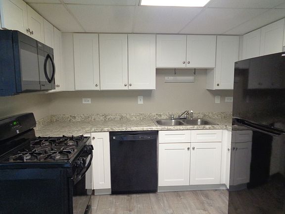 3rd image of 12026 S Kildare Ave