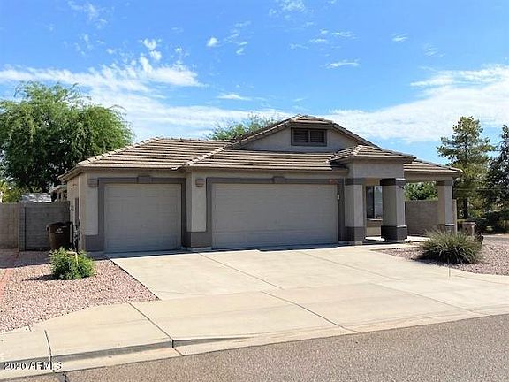 2nd image of 10133 E Caballero St
