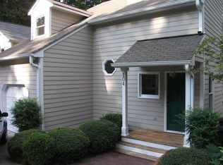 104 Channing Ln, Chapel Hill, NC 27516