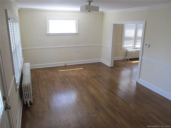 5th image of 8 Mansion St