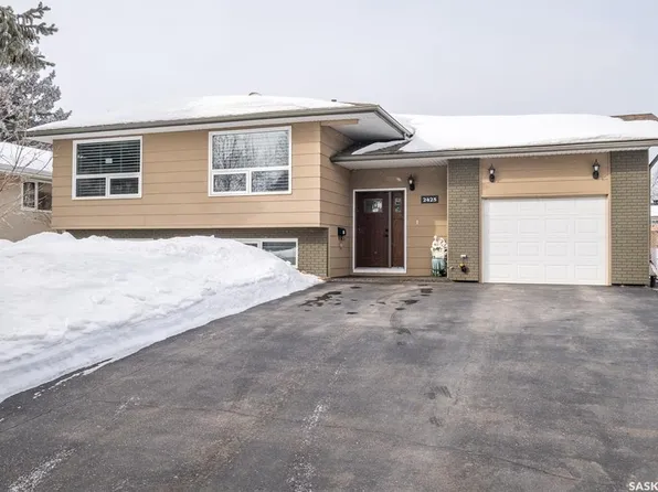 2425 15th AVENUE E, Prince Albert, SK S6V 6H4