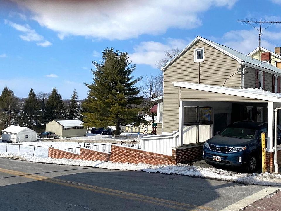 2nd image of 42 S Main St