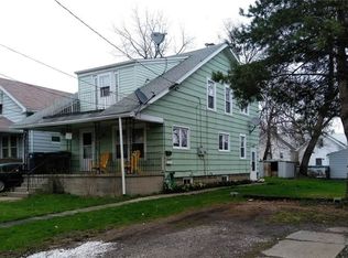 149 77th St, Niagara Falls, NY 14304