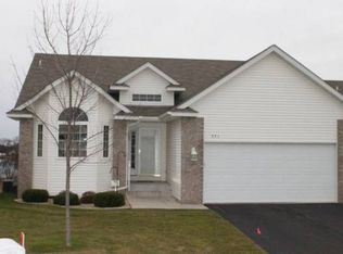 351 25th Ln SE, Cambridge, MN 55008