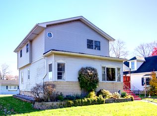 1273 Columbia St, Crete, IL 60417