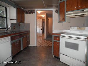 3rd image of 530 S Sonora Cir