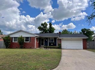 312 SE 14th St, Pryor, OK 74361