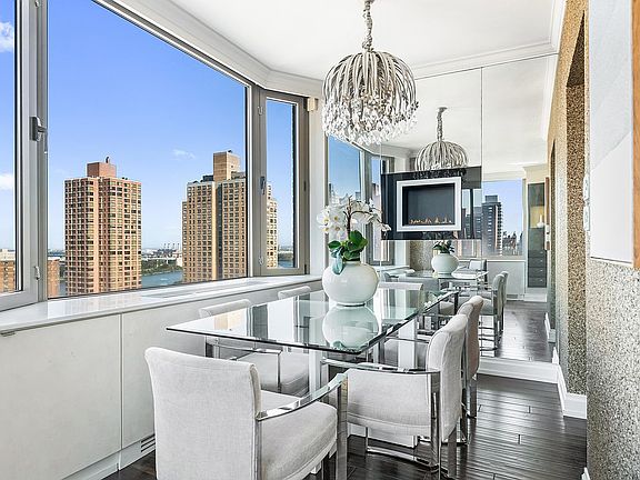 4th image of 400 E 90th St APT 23B