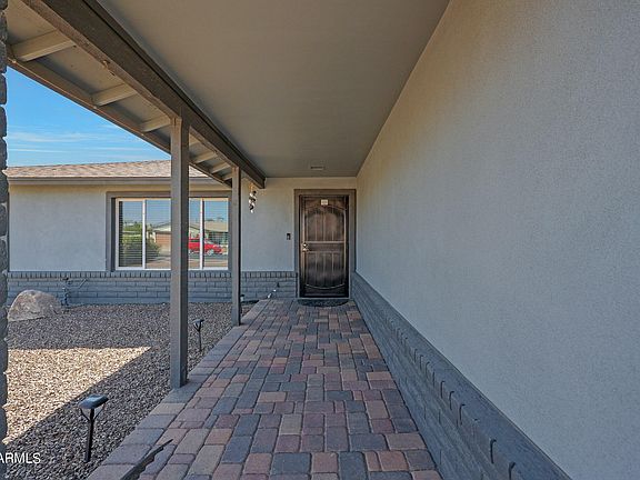 3rd image of 2405 E ALAMEDA Drive