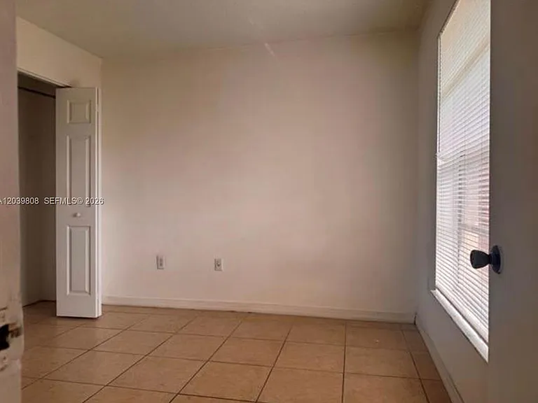 819 NE 214th Ln #1 — Photo 11