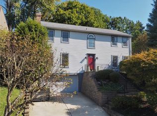 1219 Driftwood Dr, Pittsburgh, PA 15243