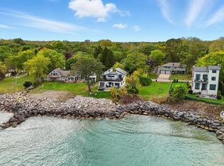 8609 Lakeshore DRIVE, Pleasant Prairie, WI 53158