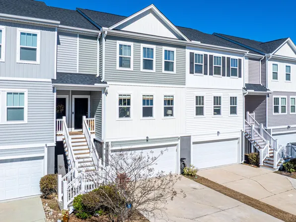 213 Winding River Dr, Johns Island, SC 29455