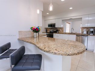 230 SE 3rd Pl #0, Dania, FL 33004