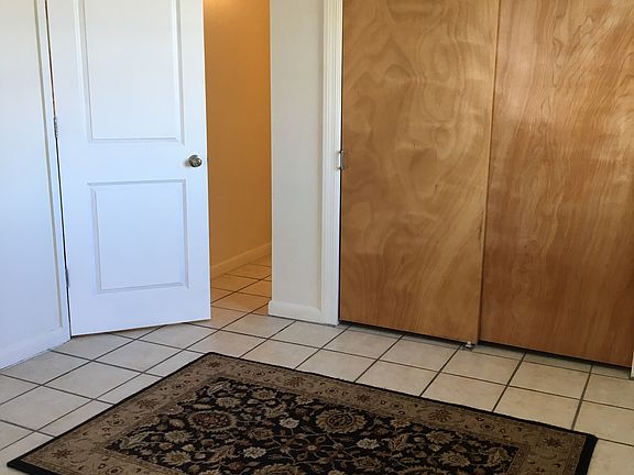 4th image of 4003 W Pearl Ave