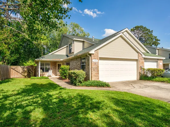 1334 White Blossom Ln, Fort Walton Beach, FL 32547