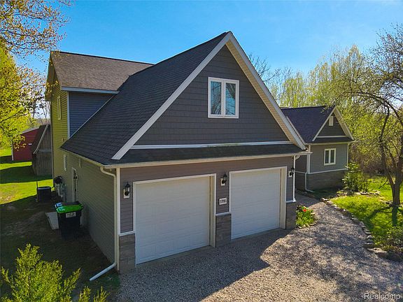 3rd image of 5785 Layton Rd