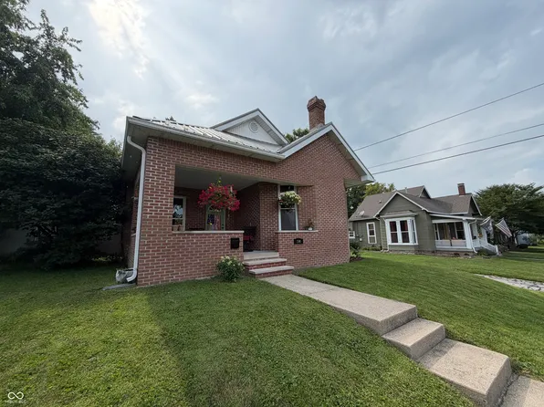 194 N Indiana St, Danville, IN 46122