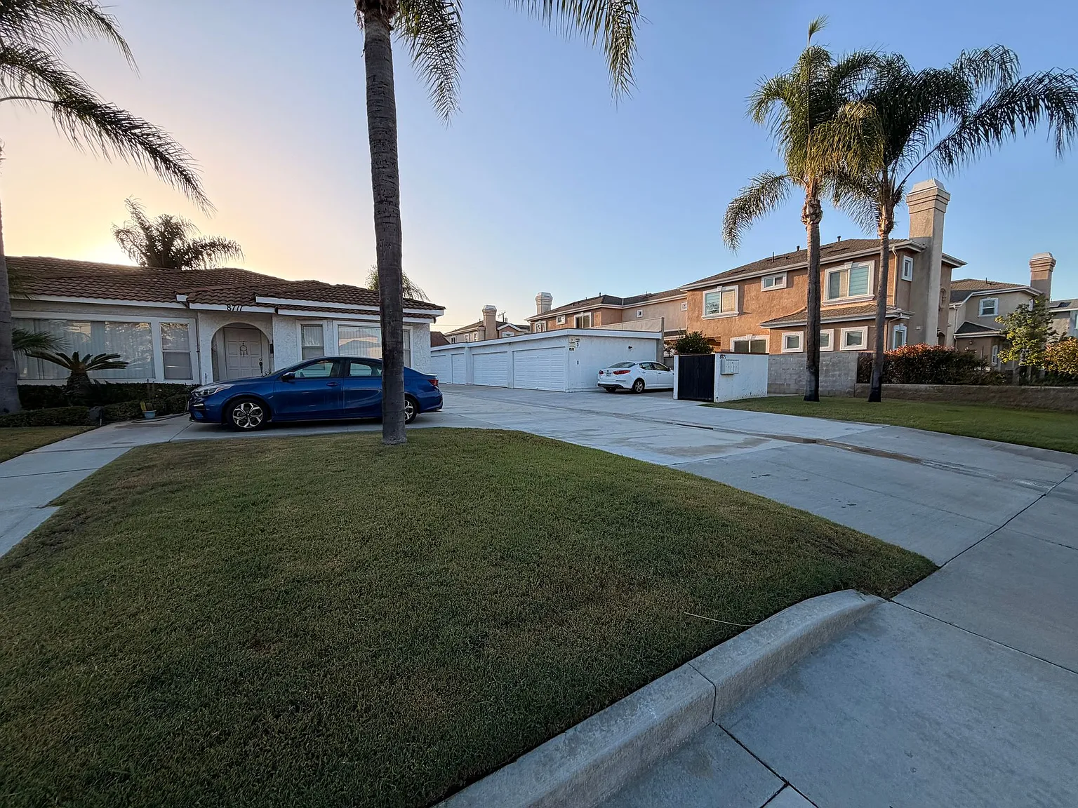 Completely Remodeled 2 Bed/2 Bath w/ Garage For Rent! — Photo 3
