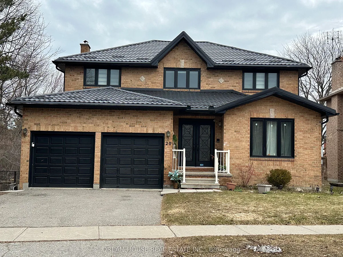 Photo 2 of 13 - 20 Harold St - Whitby, ON Building Photo - 20 Harold St