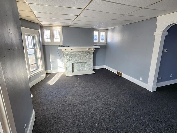 3rd image of 105 Stevenson St #2