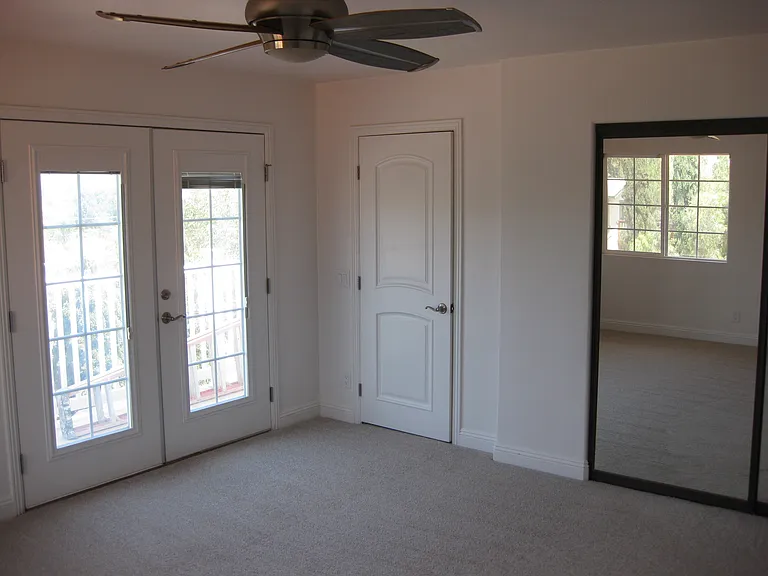 2034 Katerri Dr — Photo 17