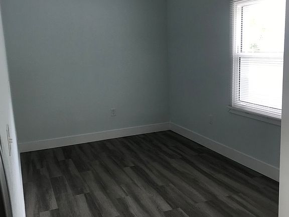 5th image of 3871 Haines Rd N #1